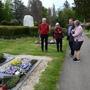 24-04-28 Friedhof Unter den Linden