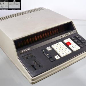 Calculadoras e Assistentes Electrónicos