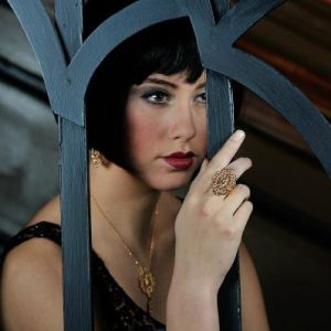 Fashion jewelry shoot - 1920s look
