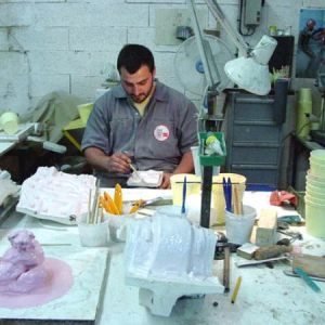 Moulage élastomère et poste de cire