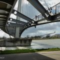 Paysages urbains, street-art, nocturnes.